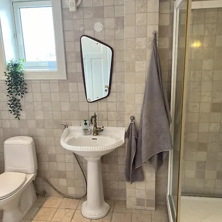 Apartament Sentrumsnaer 3-romsleilighet Kristiansand